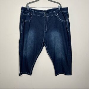 JAMIE NICOLE Dark Wash Capris